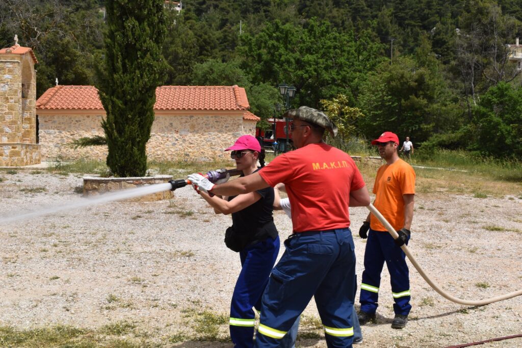 Εκπαίδευση από μέλη της ΜΑΚΙΠ